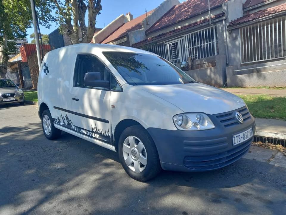 2010 VW CADDY PANEL VAN 1.6 Petrol, Manual, White Color, Mileage 165000kms