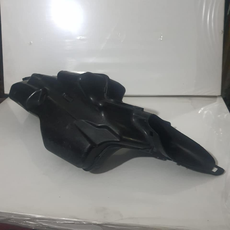 Air intake pipe's set Suzuki GSXR 750 2010 model - Private Seller