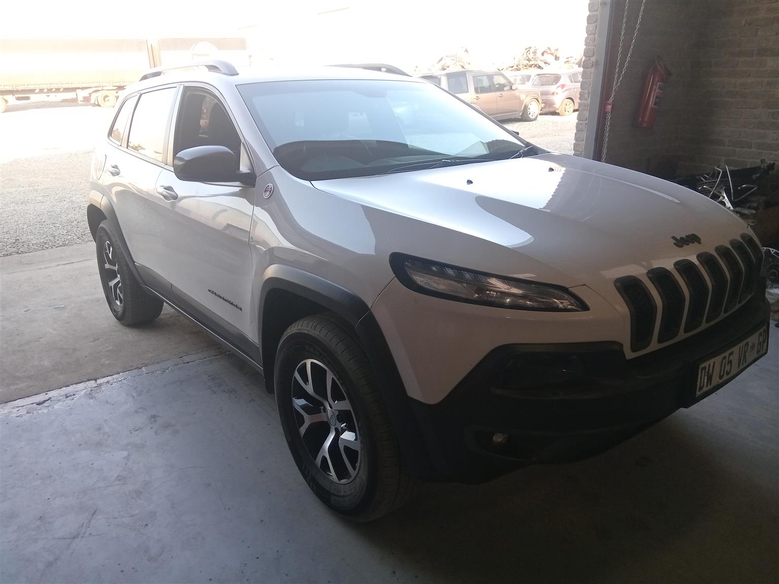 Used 2015 Jeep Cherokee 3.2L 4x4 Trailhawk - Private Seller Used 2015 Jeep Cherokee 3.2L 4x4 Trailhawk - Private Seller