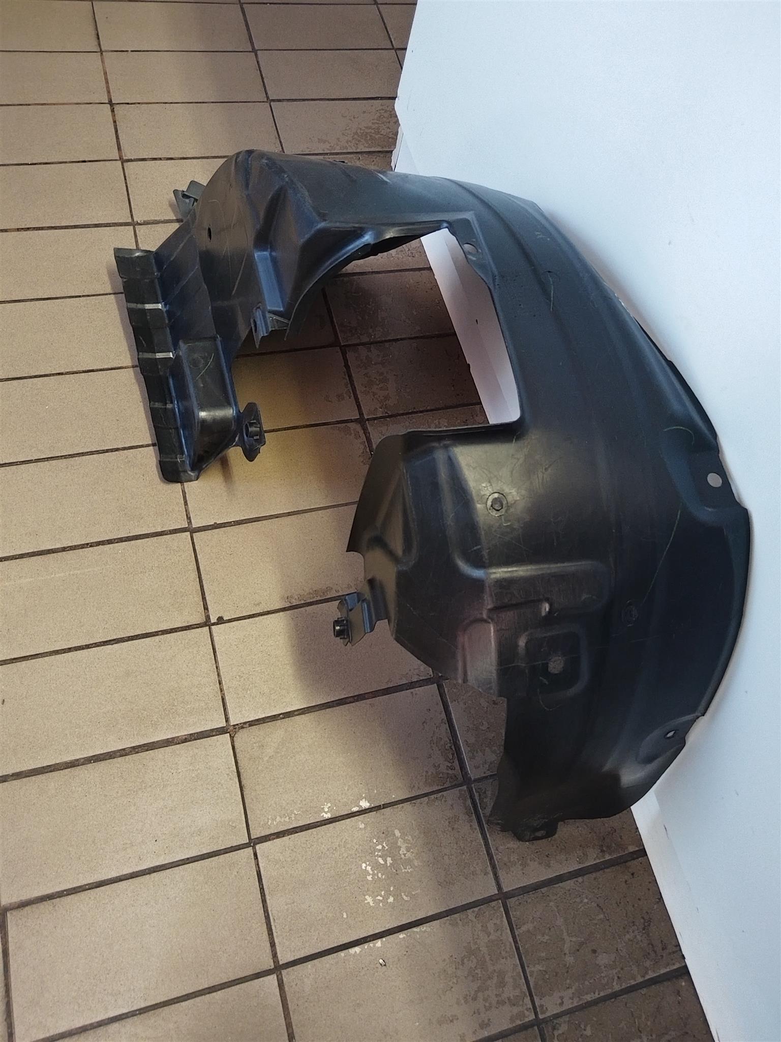 2019 RENUALT KWID FENDER LINER AVAILABLE FOR SALE - Private Seller