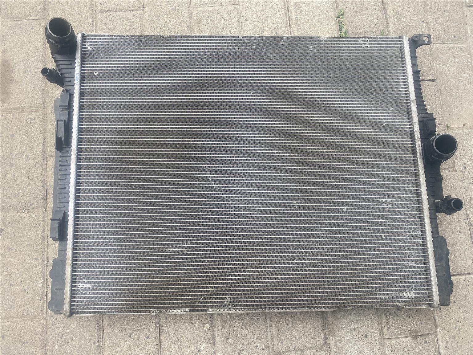 2017 BMW F30 RADIATOR AND INTERCOOLER FOR SALE. OEM IN EXCELLENT CONDITION - Private Seller 2017 BMW F30 RADIATOR AND INTERCOOLER FOR SALE. OEM IN EXCELLENT CONDITION - Private Seller