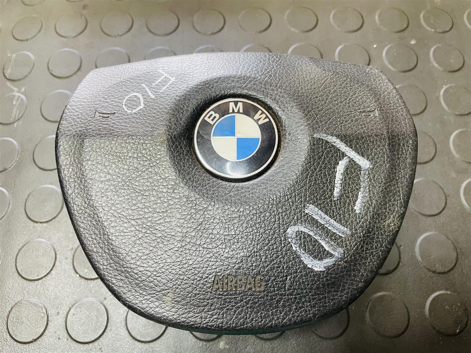 2016 BMW 5 Series 520i F10 Steering Wheel Airbag - Private Seller 2016 BMW 5 Series 520i F10 Steering Wheel Airbag - Private Seller