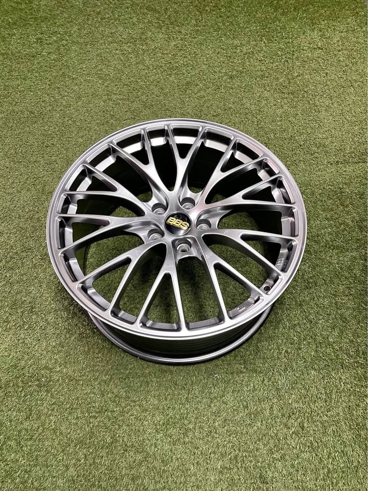19 INCH BBS RZ-D DESIGN RIM SET - Private Seller 19 INCH BBS RZ-D DESIGN RIM SET - Private Seller
