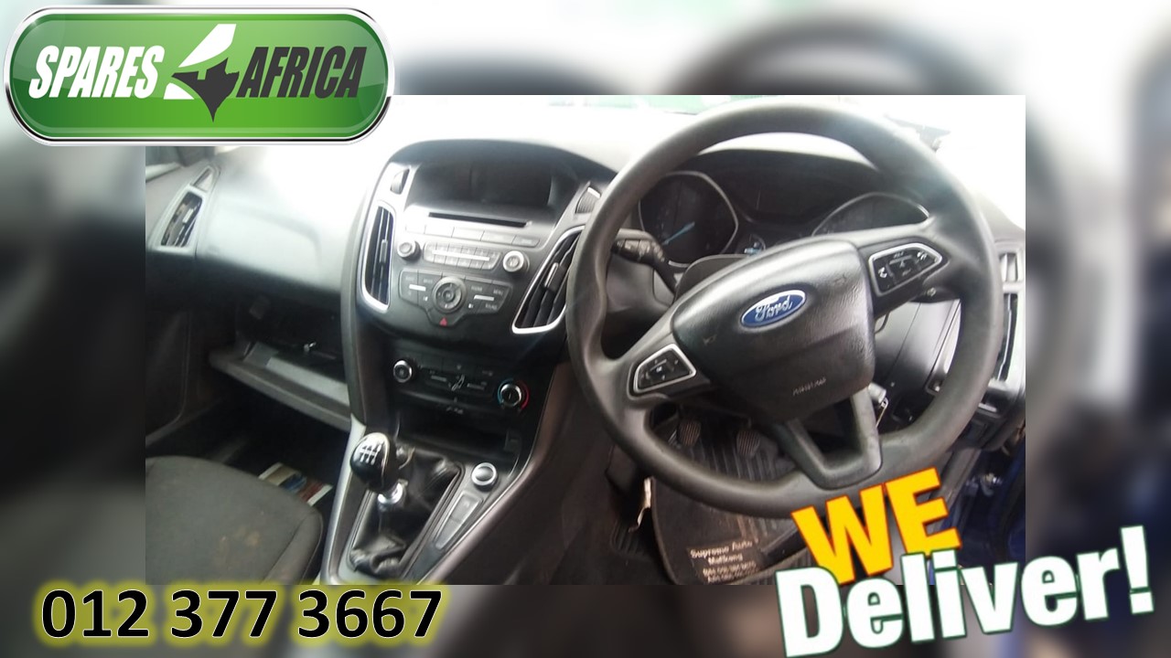 FORD FOCUS INTERIOR - Private Seller FORD FOCUS INTERIOR - Private Seller