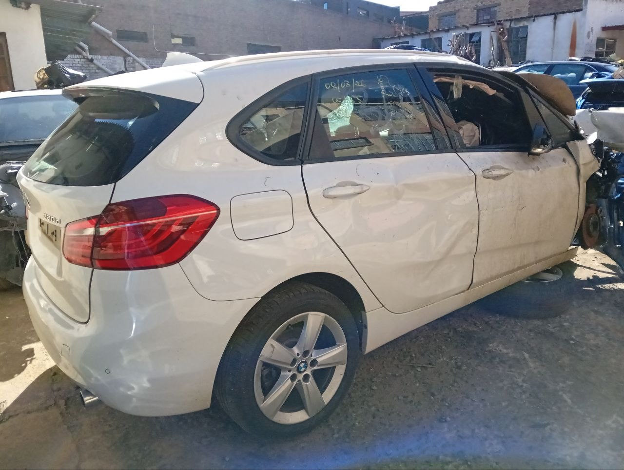 BMW 220d White Auto Sunroof - Private Seller BMW 220d White Auto Sunroof - Private Seller