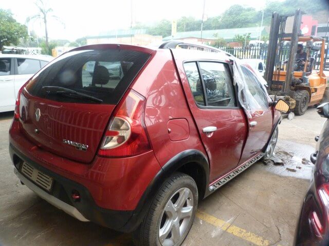 Renault Sandero Stepway 1.6 8v 2013 Manual spares - Private Seller Renault Sandero Stepway 1.6 8v 2013 Manual spares - Private Seller