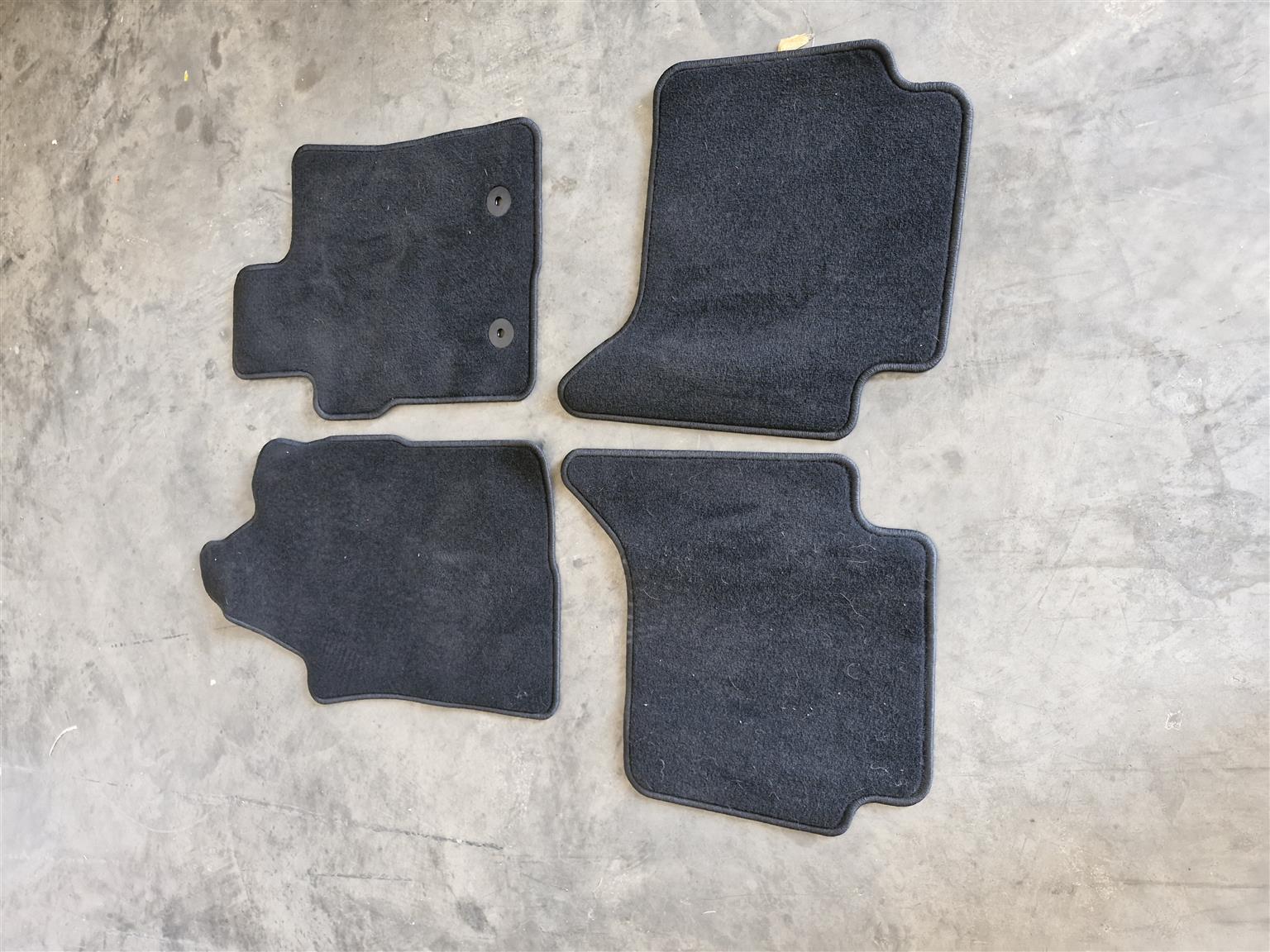 Ford Ranger Car matt set - Private Seller Ford Ranger Car matt set - Private Seller