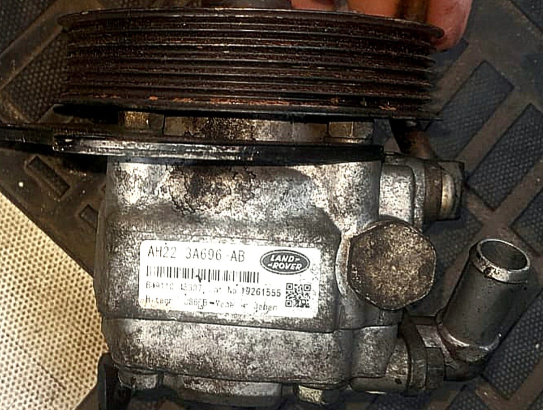 LANDROVER DISCOVERY 4 2013 ENGIN PARTS - Private Seller LANDROVER DISCOVERY 4 2013 ENGIN PARTS - Private Seller