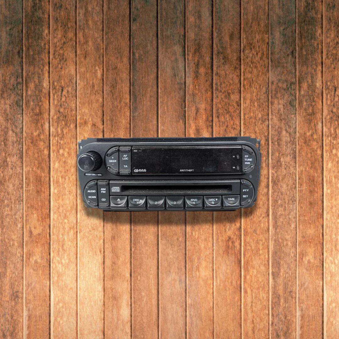 Jeep Cherokee Kj Radio - Private Seller Jeep Cherokee Kj Radio - Private Seller