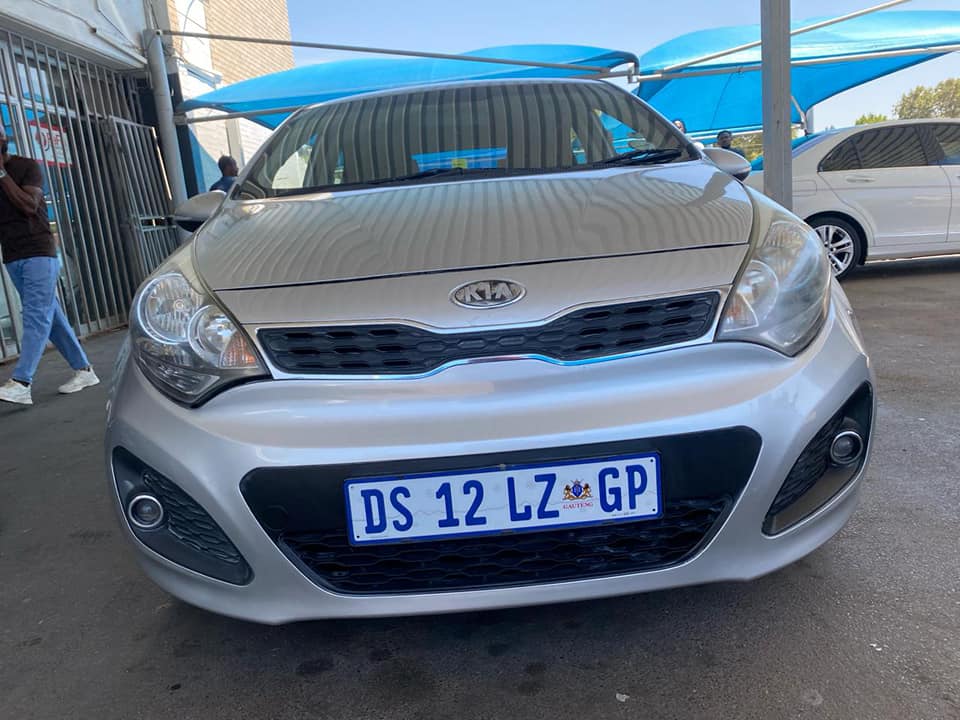 2013 KIA RIO 1.4 TEC AUTOMATIC