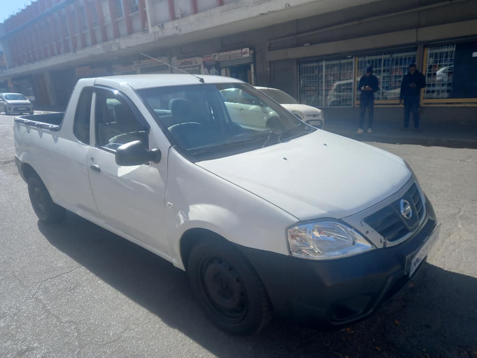 2014 NISSAN NP200 1.6 PETROL, MANUAL, WHITE COLOR, MILEAGE 88000KM