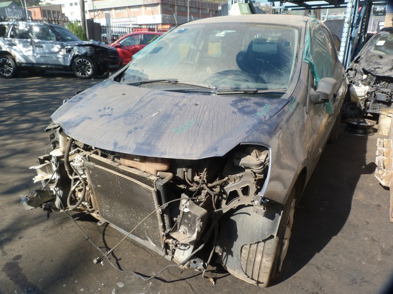 Renault Clio III 1.6 16V Manual Grey - 2009 STRIPPING FOR SPARES - Private Seller Renault Clio III 1.6 16V Manual Grey - 2009 STRIPPING FOR SPARES - Private Seller