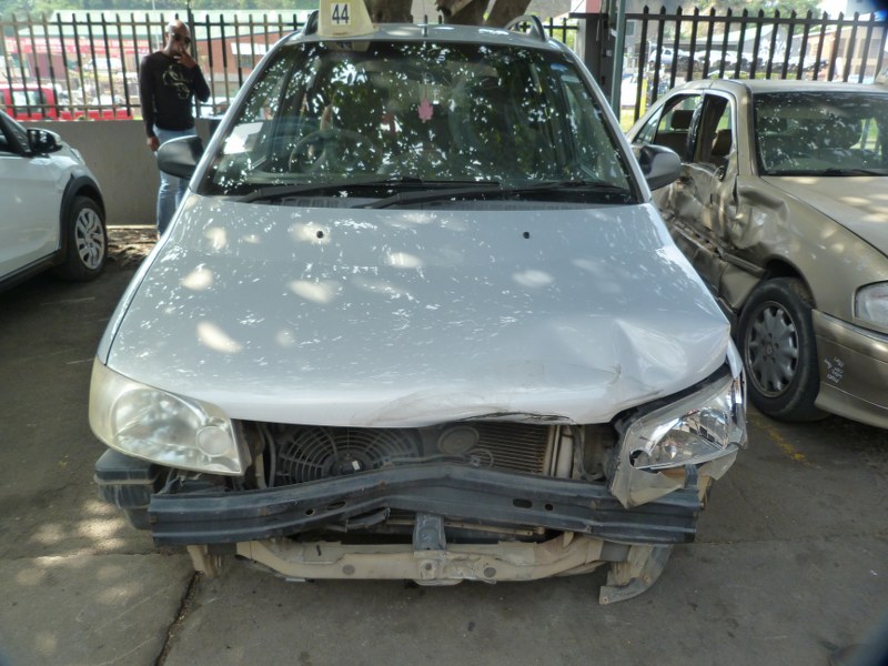 Hyundai Matrix 1.6 GLS Manual Silver - 2003 STRIPPING FOR SPARES - Private Seller Hyundai Matrix 1.6 GLS Manual Silver - 2003 STRIPPING FOR SPARES - Private Seller