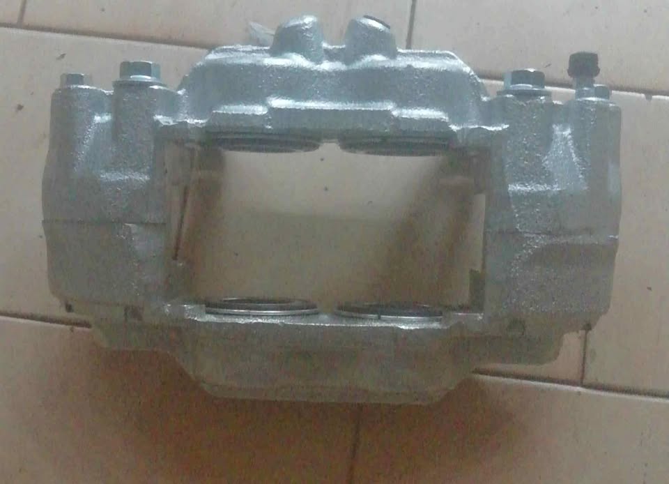 Toyota Hilux D4D RHS  Double piston caliper - Private Seller