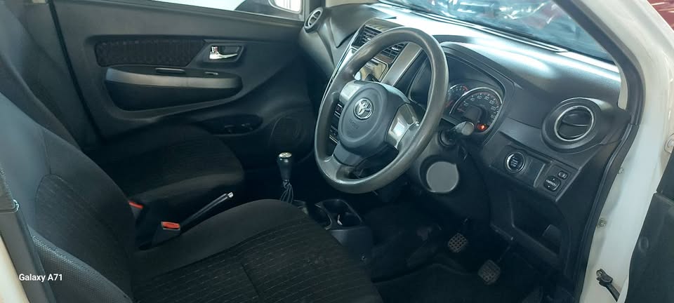 Toyota Agya 1.0 Manual petrol