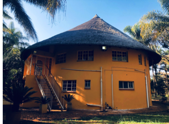 RONDAVEL HOUSE TO RENT ON PLOT | Junk Mail RONDAVEL HOUSE TO RENT ON PLOT | Junk Mail
