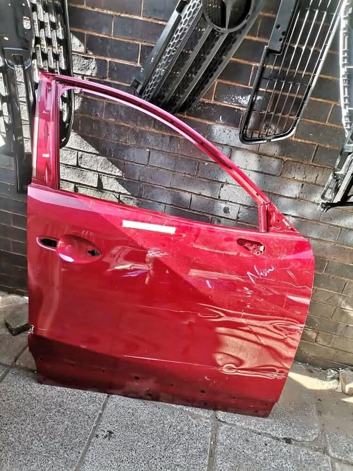 Mazda cx5 Front Door Left Side 2015 to 2018. At Sema Spare Centre - Private Seller
