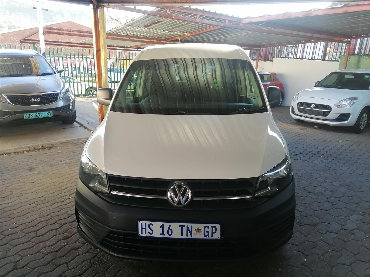 Used 2018 Volkswagen Caddy Maxi 2.0TDI crew bus auto - Private Seller Used 2018 Volkswagen Caddy Maxi 2.0TDI crew bus auto - Private Seller