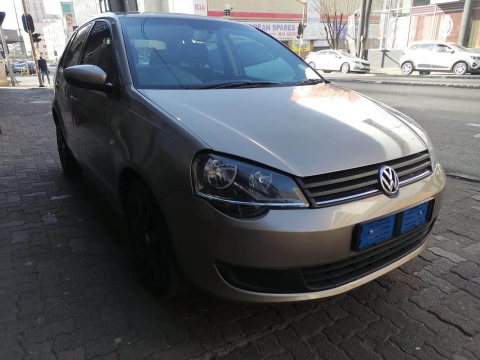 2016 Polo Vivo 1.4 Confortline 70000km