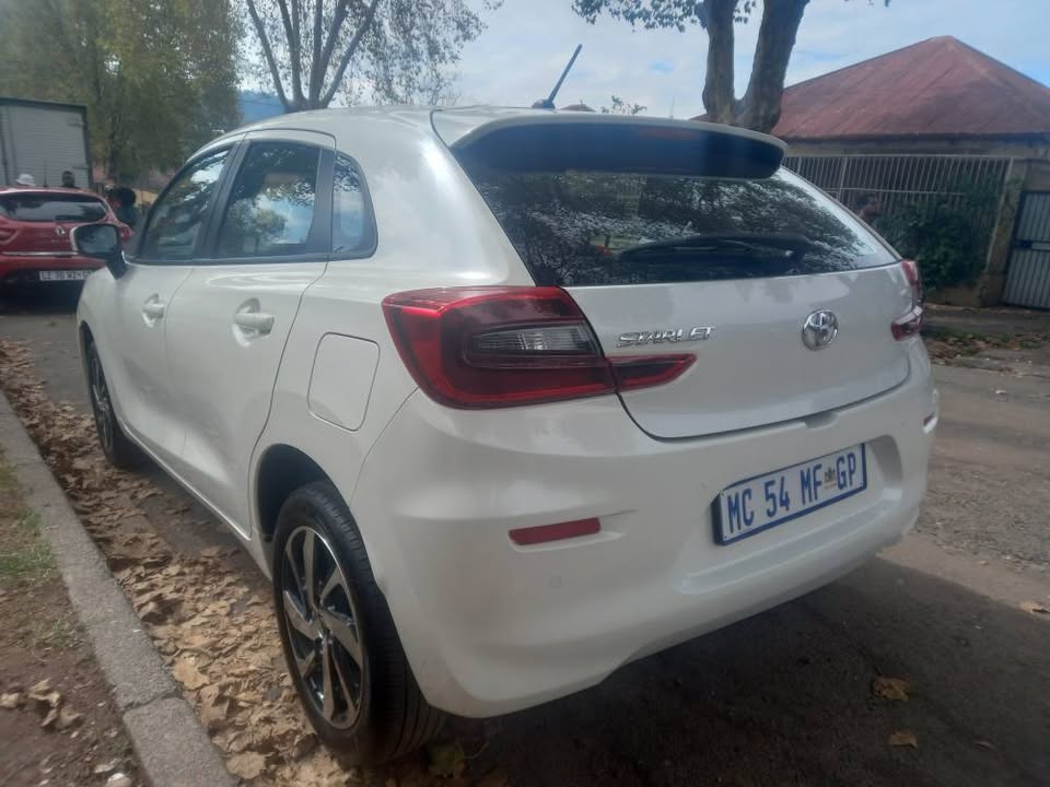 2024 Toyota Starlet 1.5 Xs Petrol, Manual, White, 33000kms, Service book, Reverse sensor