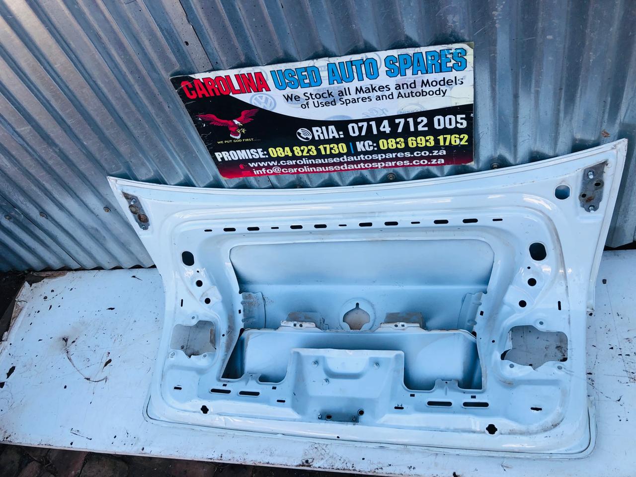 VW Polo Vivo sedan bootlid - Private Seller