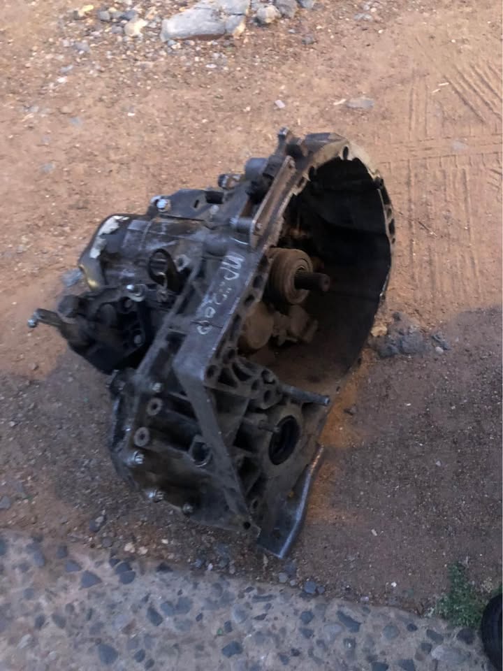 Nissan Np200 Gearbox - Private Seller Nissan Np200 Gearbox - Private Seller