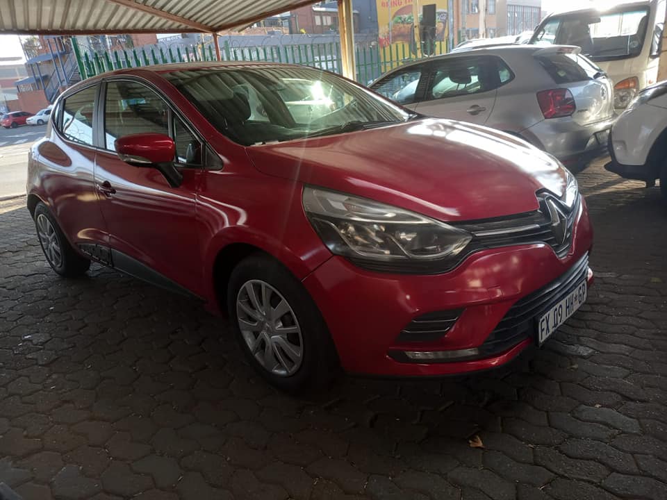 Renault Clio4 1.2 Manual petrol  2017 Maroon