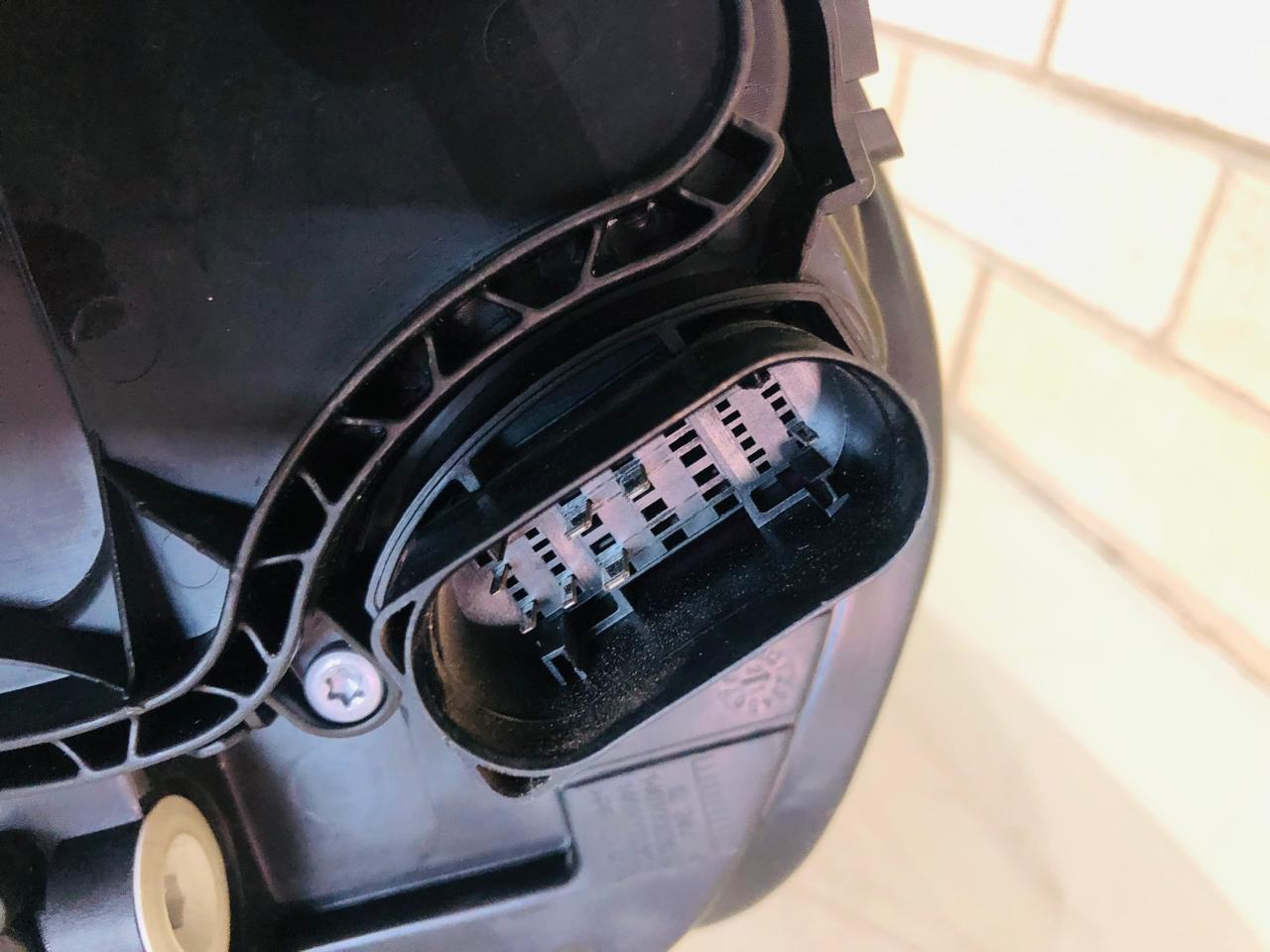 Porsche Macan 95B black left and right side Full LED headlights - Private Seller Porsche Macan 95B black left and right side Full LED headlights - Private Seller