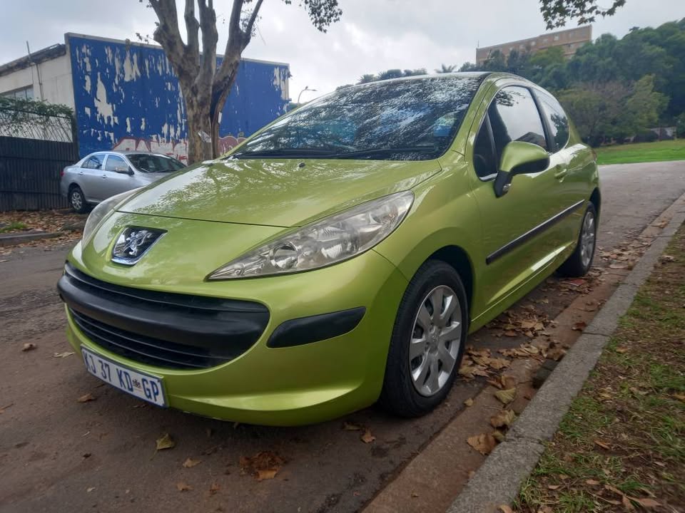 2008 PEUGEOT 207 PETROL, MANUAL, GREEN SPARE KEYS