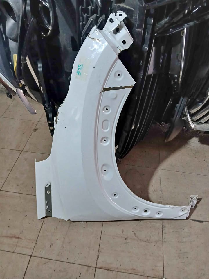 Nissan magnite fender - Private Seller Nissan magnite fender - Private Seller