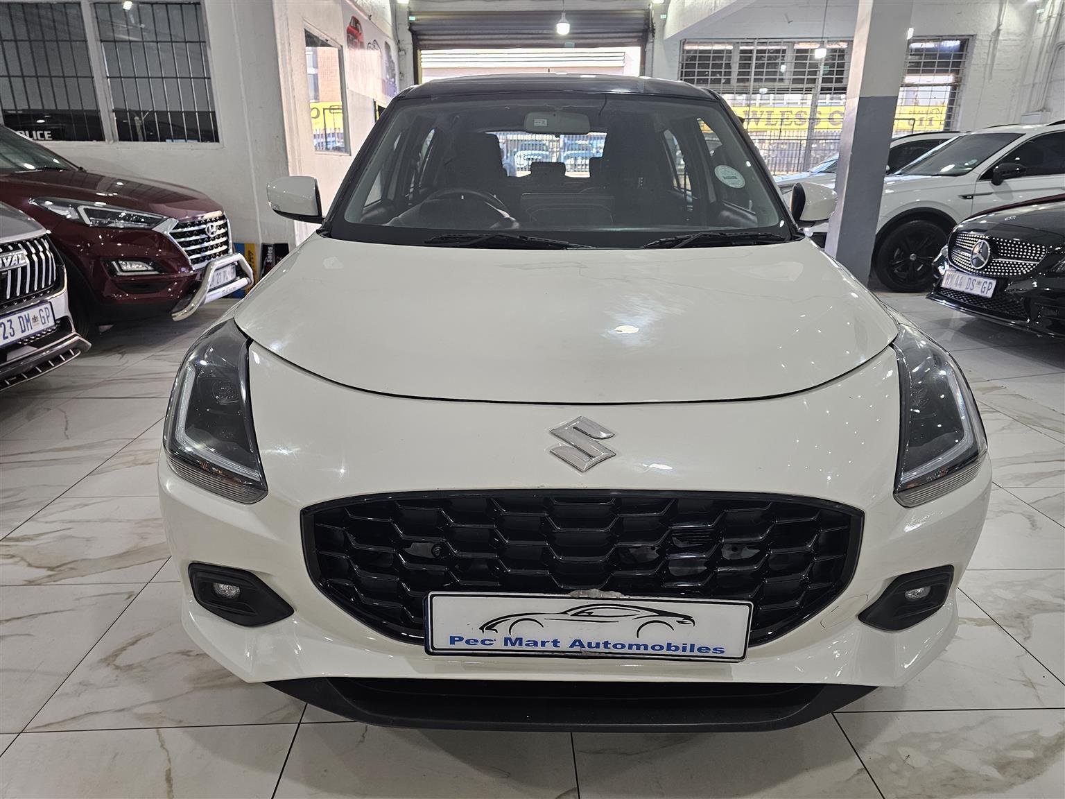 Used 2025 Suzuki Swift hatch 1.2 GL auto - Private Seller Used 2025 Suzuki Swift hatch 1.2 GL auto - Private Seller