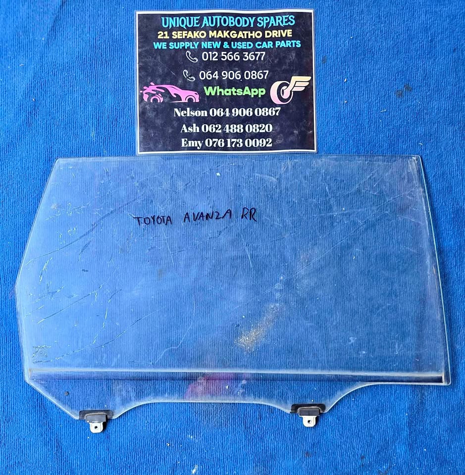 Toyota Avanza Right Rear Door Window Glass Toyota Avanza Right Rear Door Window Glass