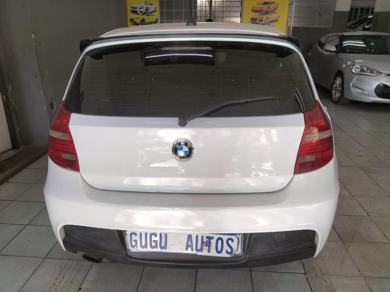 2009 BMW E87 120i MSPORT ,MANUAL PETROL ,SUNROOF 110.000KM