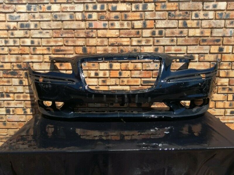 Chrysler 300c Front Bumper Facelift - Private Seller Chrysler 300c Front Bumper Facelift - Private Seller