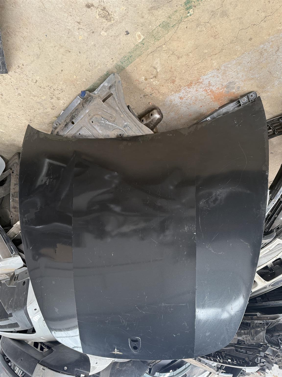Porsche Panamera Bonnet / Hood - Private Seller Porsche Panamera Bonnet / Hood - Private Seller