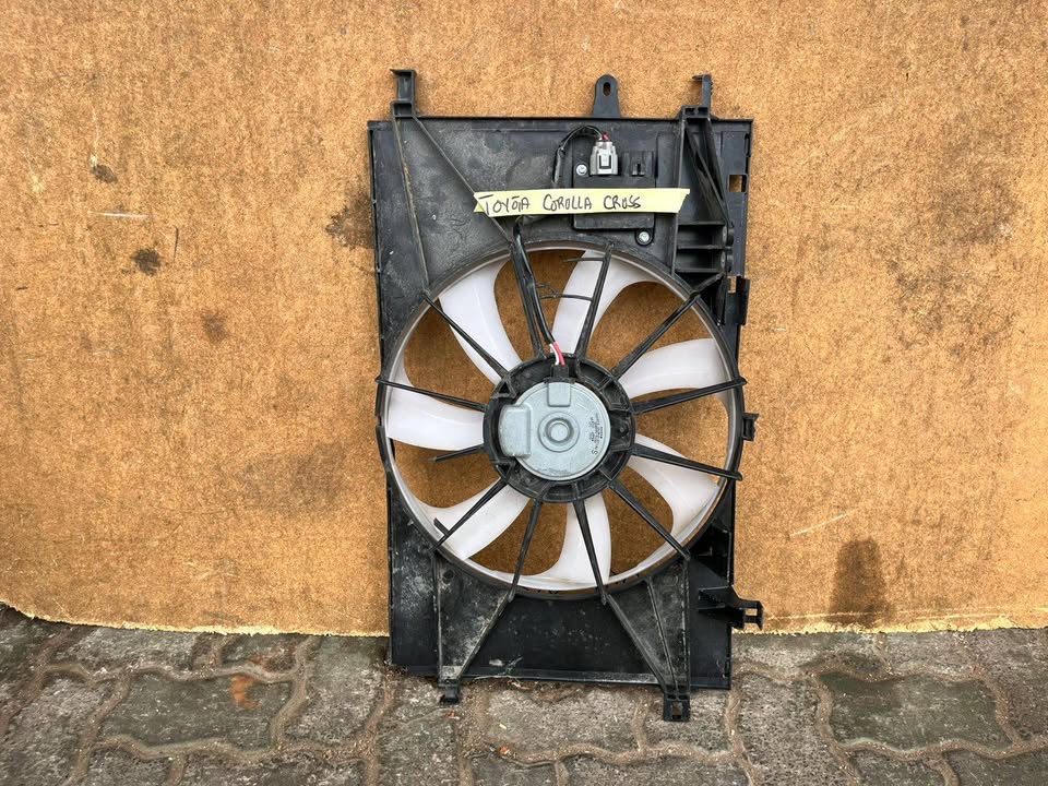 Toyota Corolla Cross Fan - Private Seller Toyota Corolla Cross Fan - Private Seller
