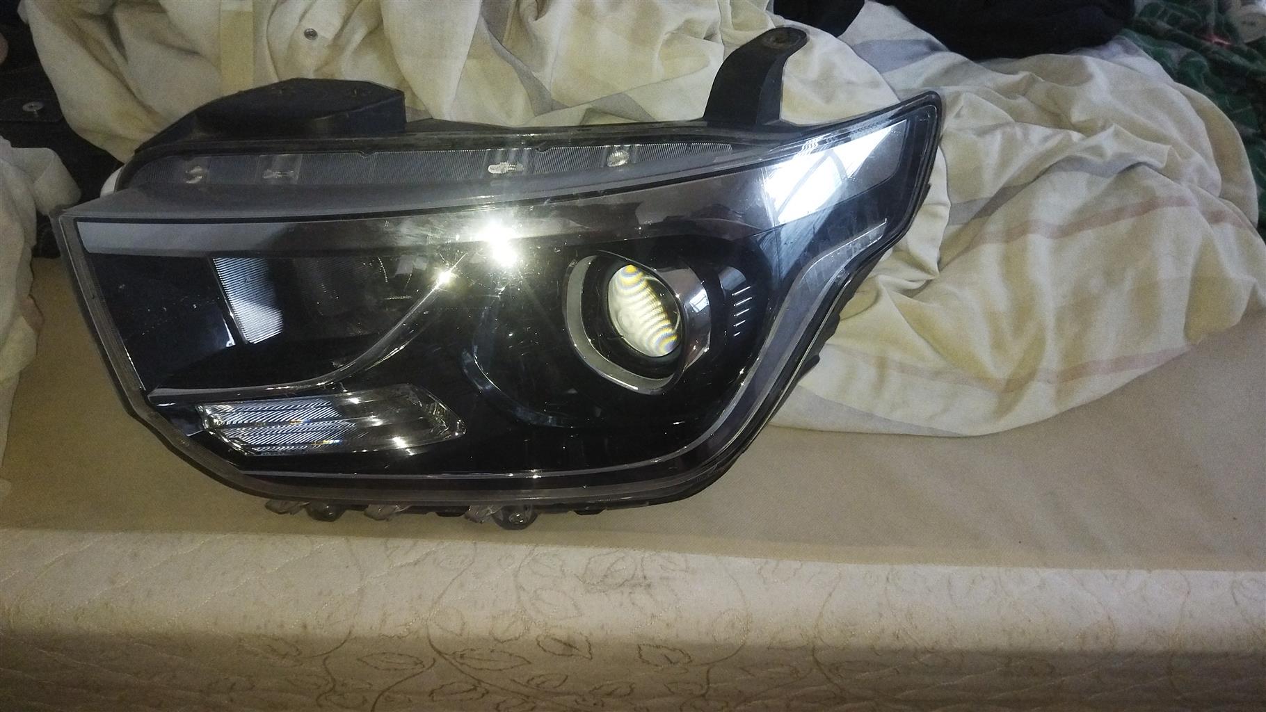 Hyundai H1 left original headlight for sale good condition - Private Seller Hyundai H1 left original headlight for sale good condition - Private Seller