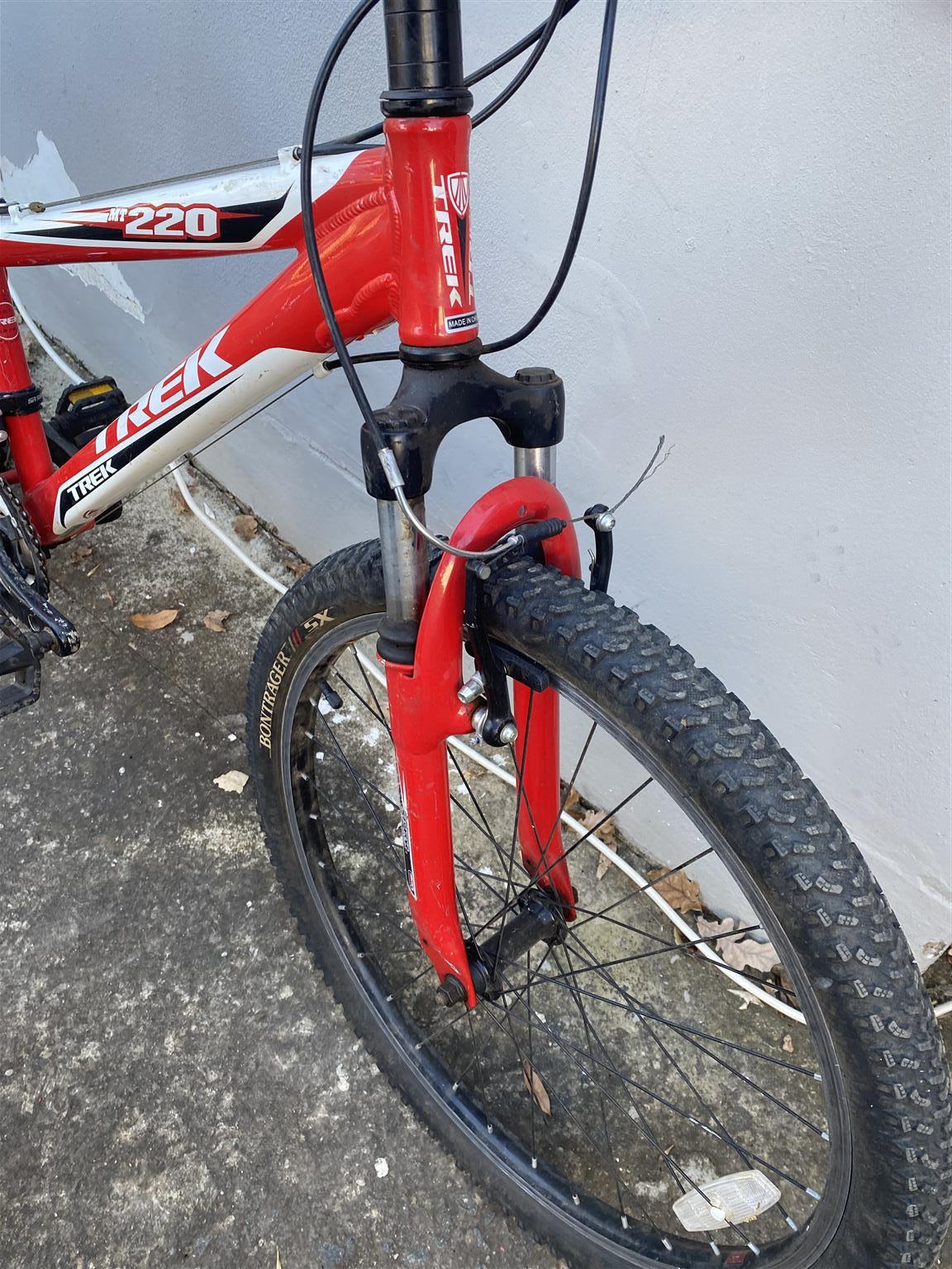 Trek mountain bike discount 220