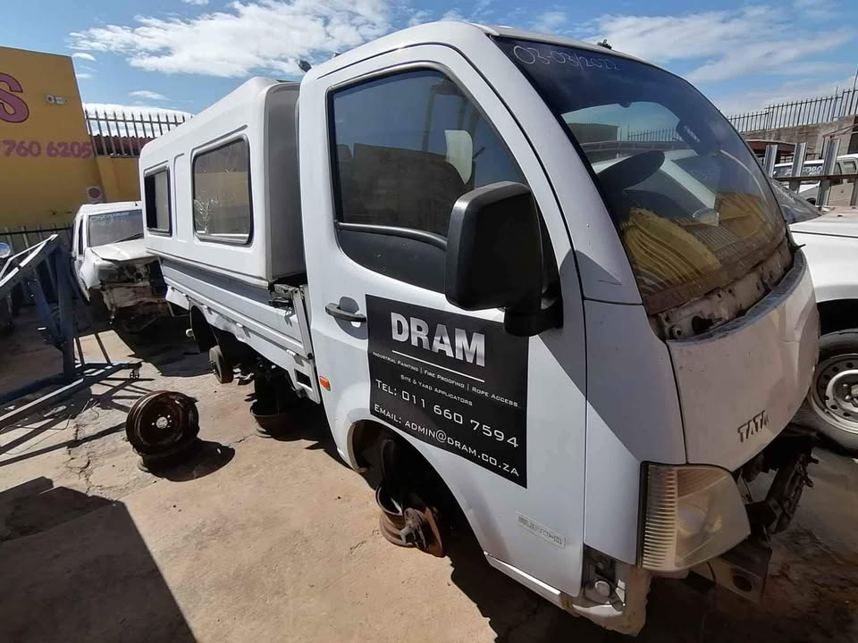 Tata super ace stipping for spares - Private Seller