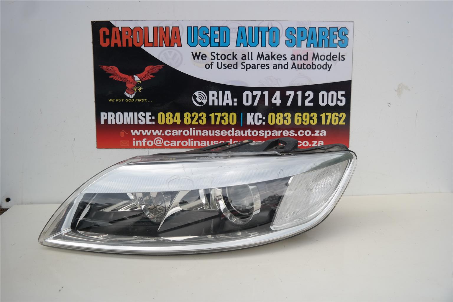 Audi Q7 left side xenon headlight - Private Seller Audi Q7 left side xenon headlight - Private Seller