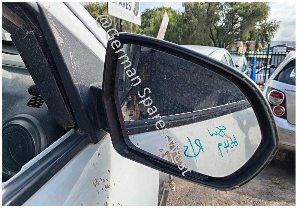 USED 2015 CHEV UTILITY 1.3D DOOR MIRROR FOR SALE - Private Seller