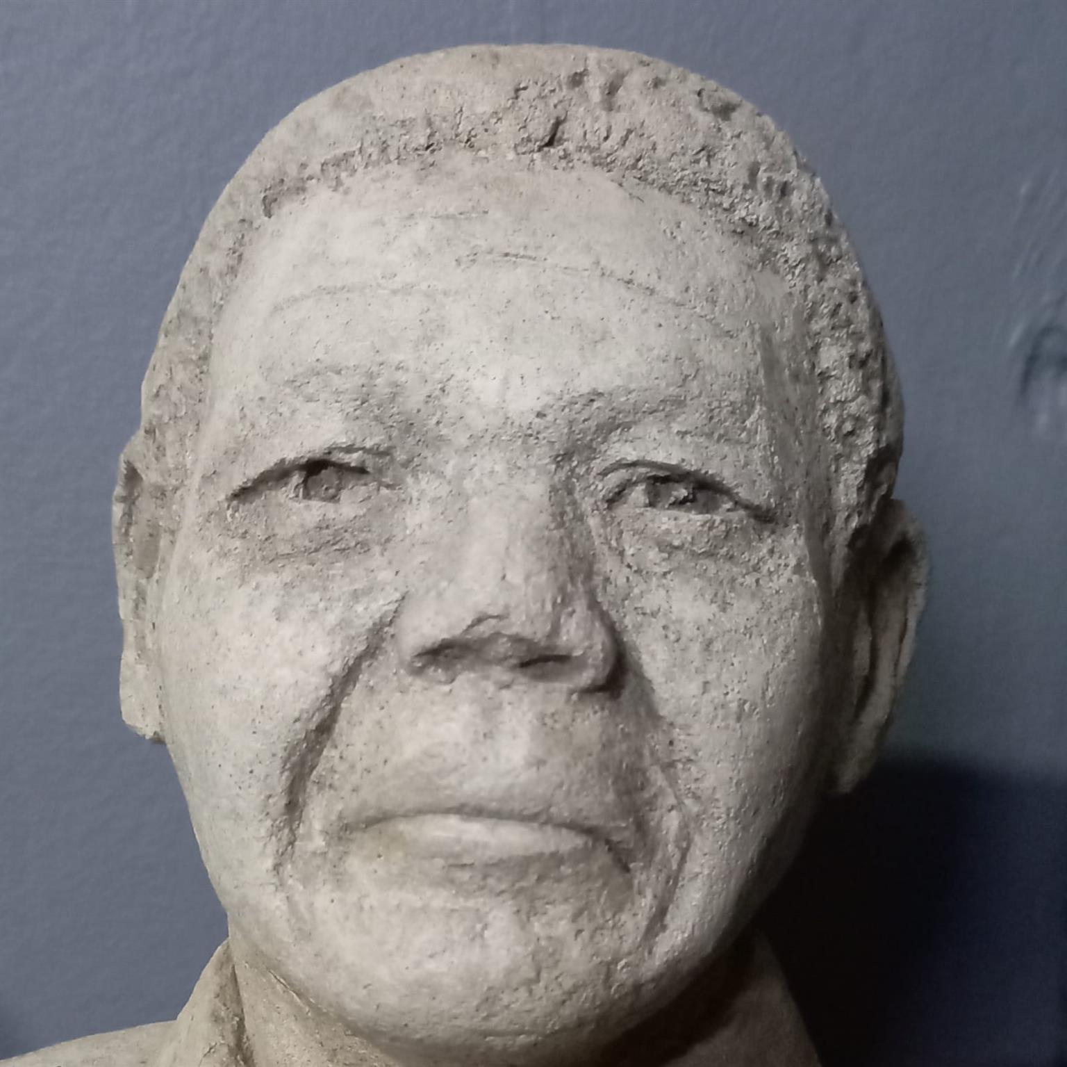 Nelson Mandela Sculpture