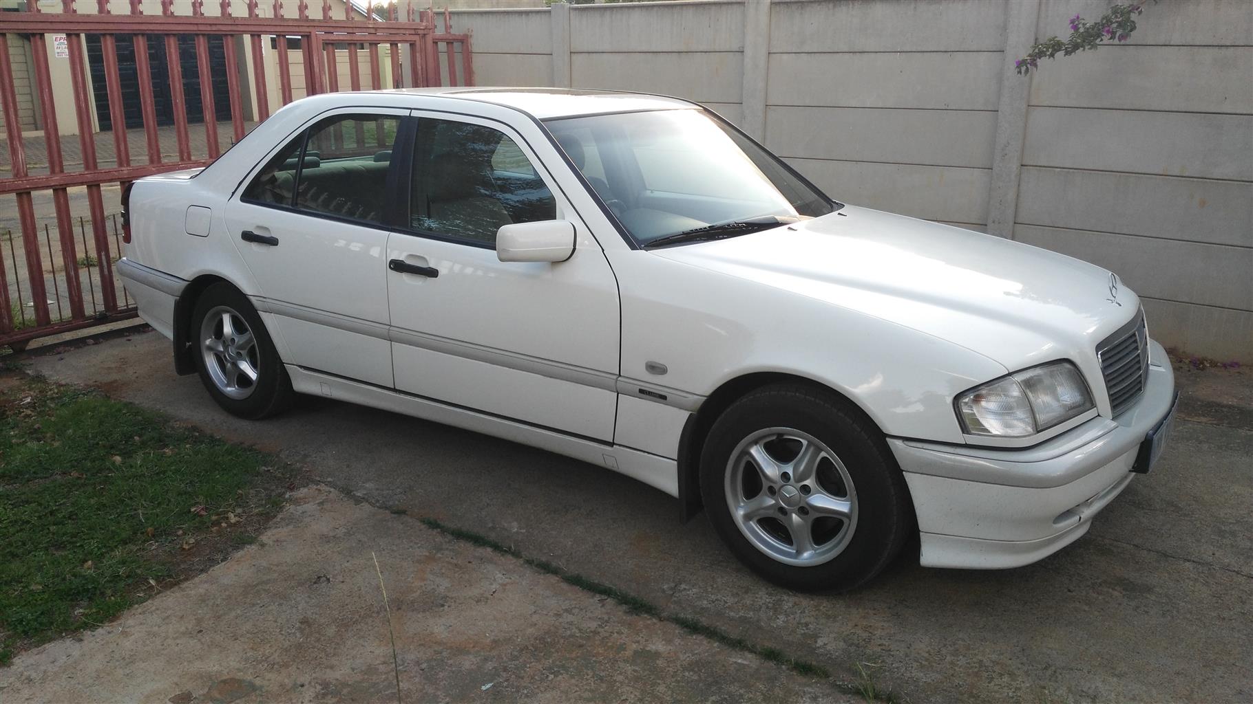 1999 Mercedes Benz C-Class C200 Edition C