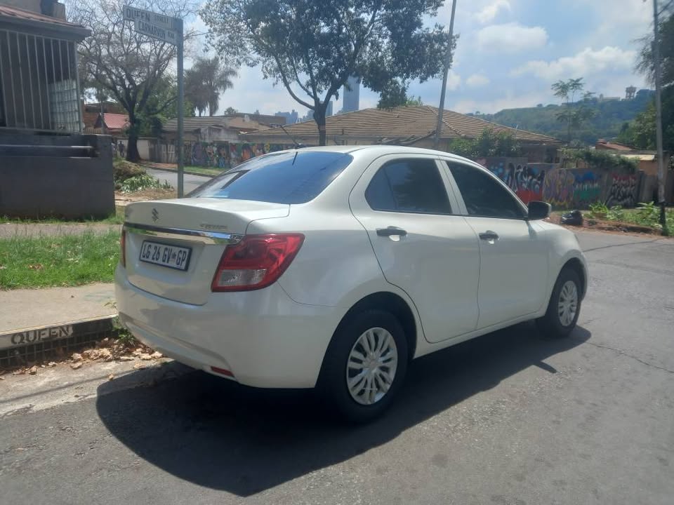 EXCELLENT SUZUKI DZIRE 1.2 MANUAL, PETROL, WHITE, 62000KMS