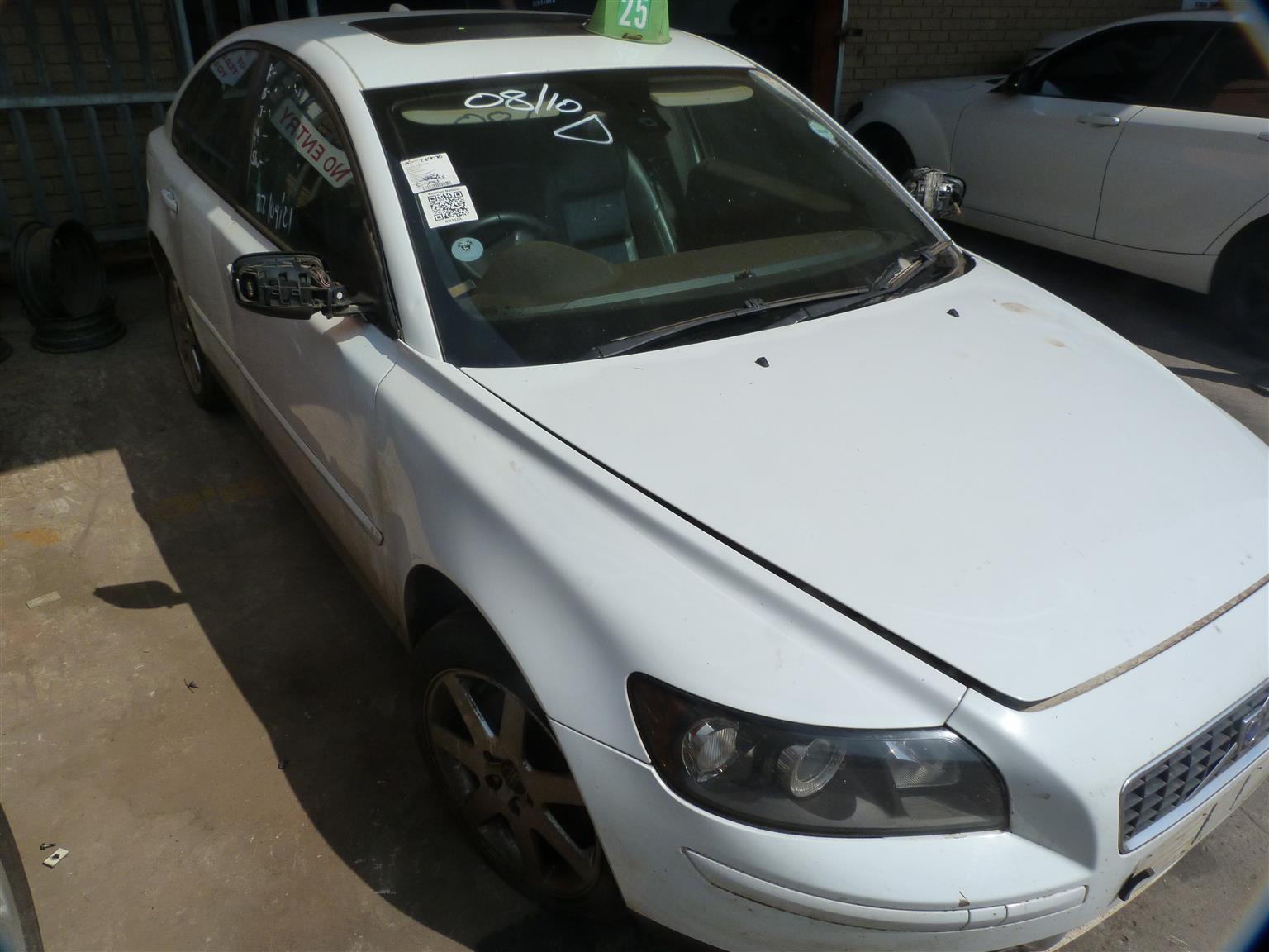 Volvo S40 T5 AT - 2005 Spares - Private Seller Volvo S40 T5 AT - 2005 Spares - Private Seller