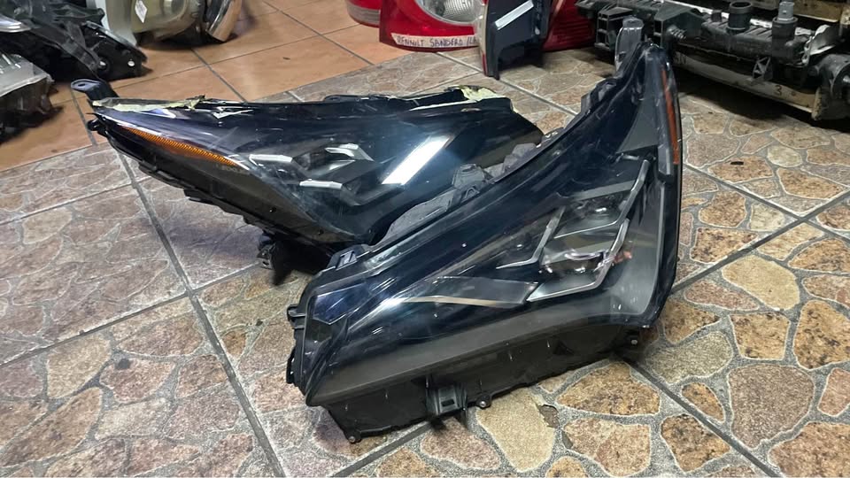 Lexus NX200t NX300 NX300h LED Headlights - Private Seller Lexus NX200t NX300 NX300h LED Headlights - Private Seller