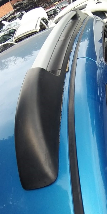 ROOF RACKS RENAULT SANDERO - Private Seller