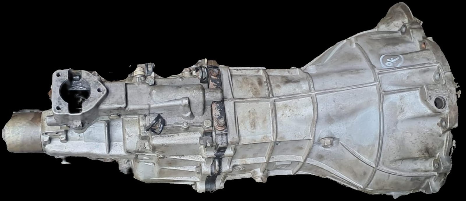 ISUZU 2X4 MANUAL GEARBOX