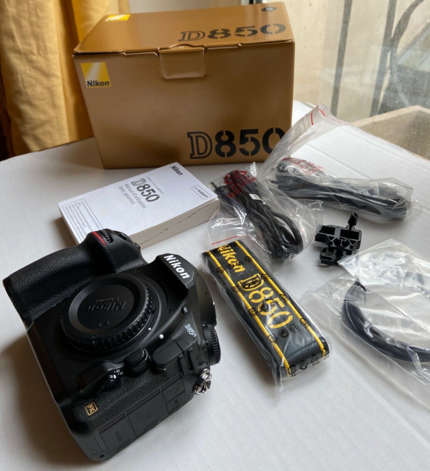 NIKON D850