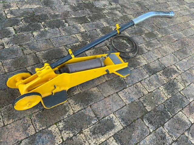 Hand Air Pump.